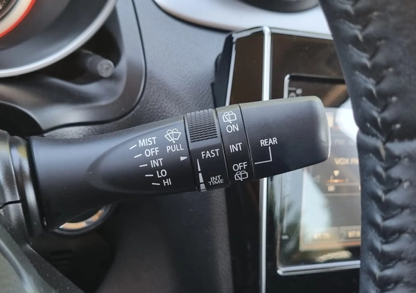 Suzuki Swift cena 51999 przebieg: 37000, rok produkcji 2021 z Biała małe 301